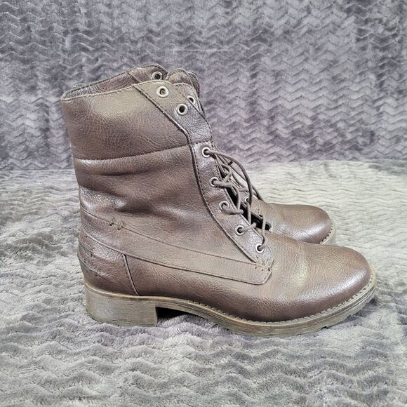 G.H. Bass & Co Patrice Size 8M Women's Fold Over Brown Manmade Material Boots - Picture 1 of 7